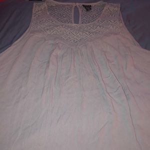 ❤️ Torrid Size 4 Sleeveless light blue shirt